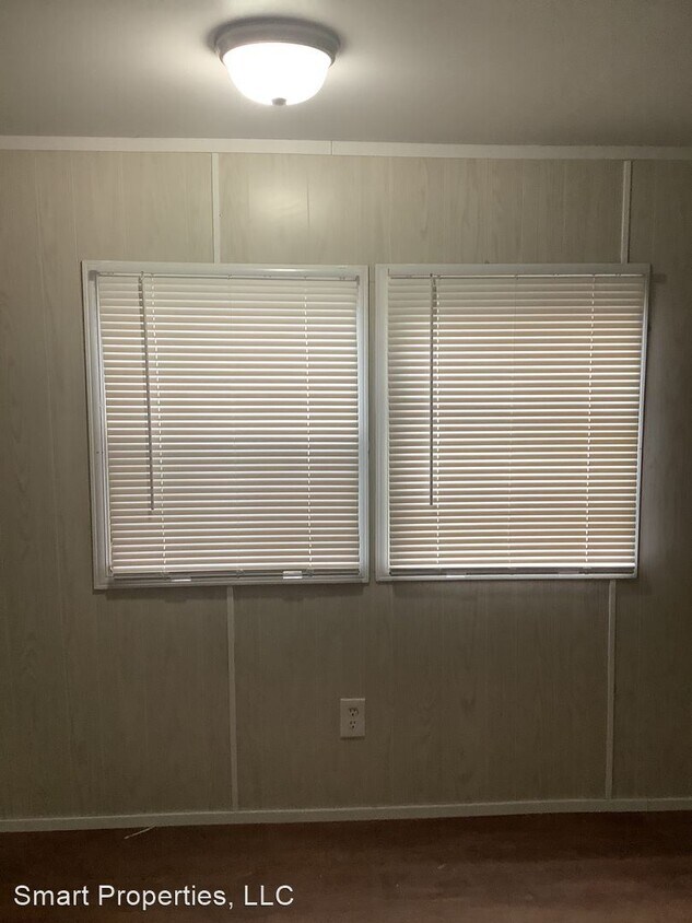 Foto del edificio - 2 br, 1 bath House - 825 Memphis Rd
