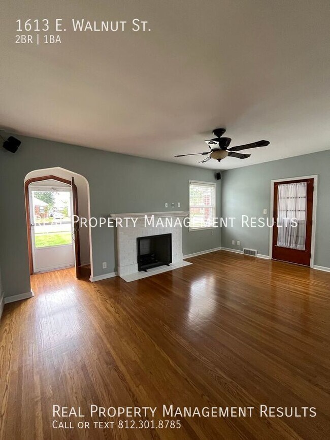 Building Photo - 2 Bedroom, 1 bath East Side