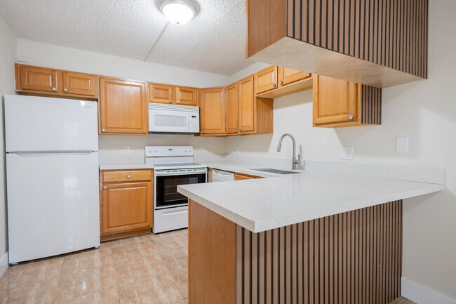 Foto del edificio - 317 Woodland Rd