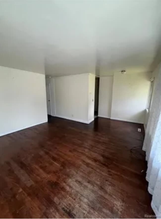 Foto del edificio - 6832 Cornell St