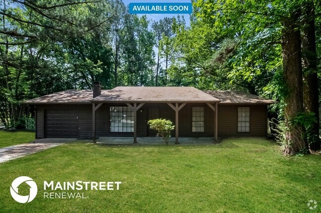 Building Photo - 170 Peachtree Dr