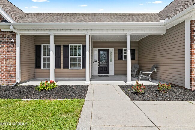 Building Photo - 301 Wynbrookee Ln
