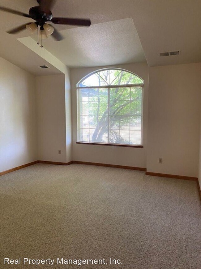 Foto del edificio - 3 br, 2 bath House - 839 Blackstone Ct