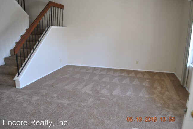 Building Photo - 3 br, 2.5 bath House - 1889 Manzana Way