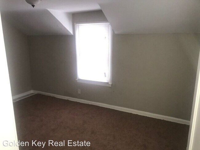 Foto del edificio - 2 br, 1 bath House - 16901 Hubbell Avenue