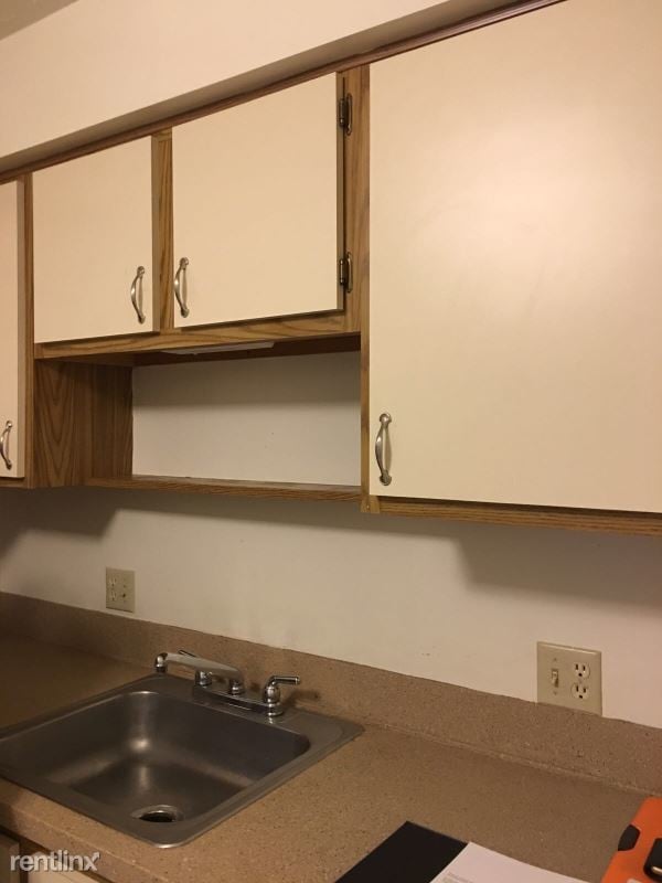 6415 Princeton Ct, Parma Heights, OH 44130 Condo for Rent in Parma