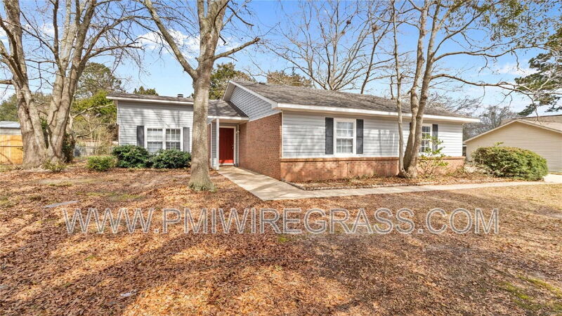 Foto principal - 409 Grand Pine Dr