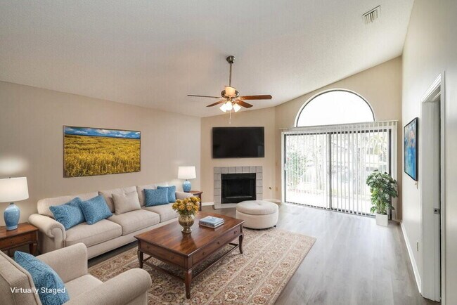 Foto del edificio - 2847 Lantana Lakes Dr W