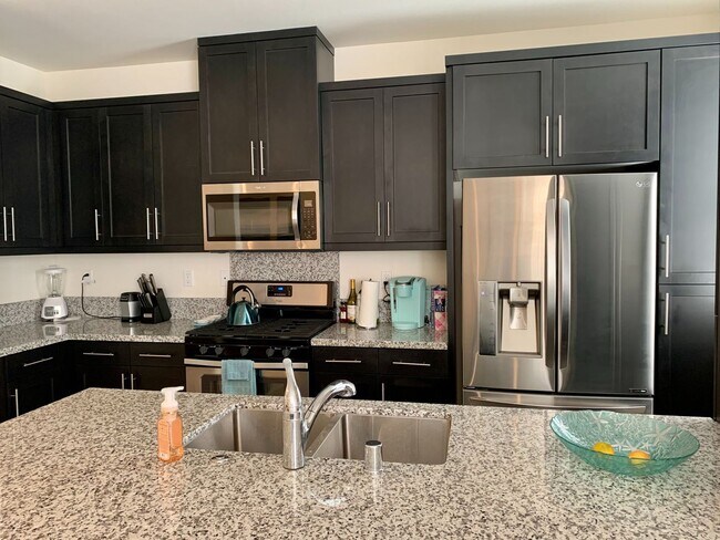Foto del edificio - Townhome for rent at Bayside Landing in Im...