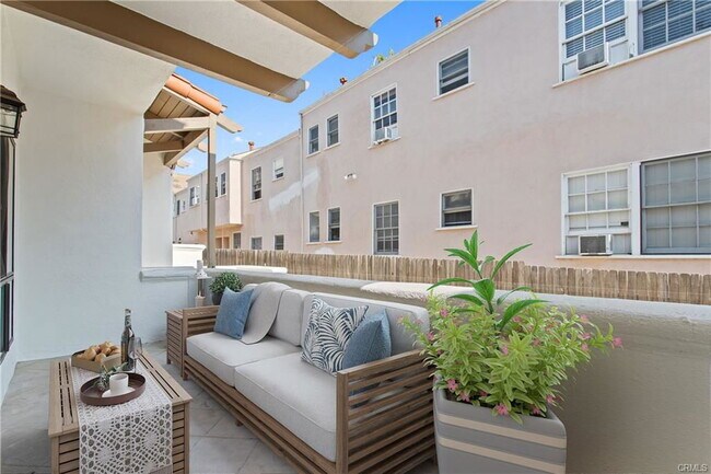 Foto del edificio - 1409 Havenhurst Dr