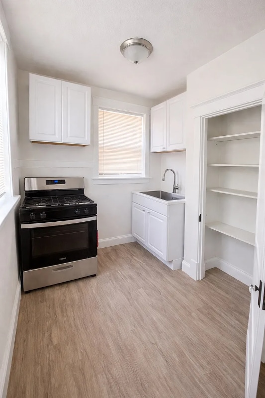 Building Photo - 5335 Bancroft Ave