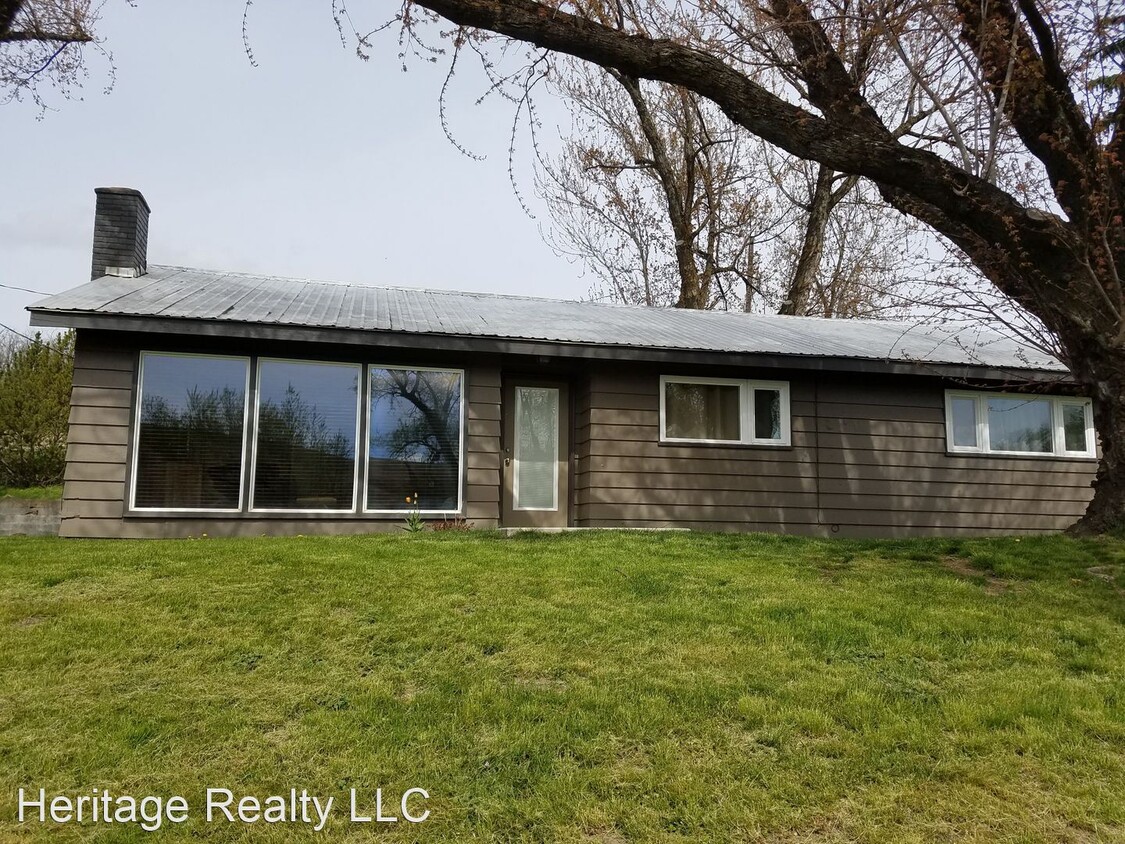 Primary Photo - 3 br, 2 bath House - 4501 Pullman Albion Rd