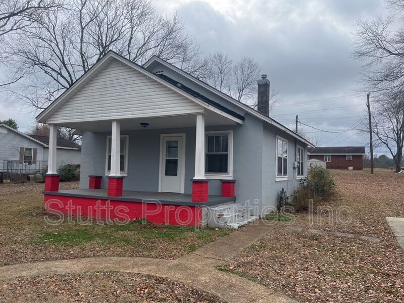 Primary Photo - 538 Martha Ave