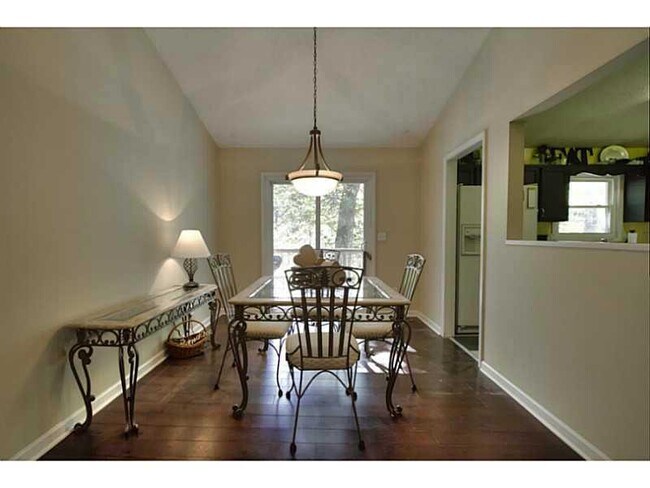 Foto del edificio - 2406 Jim Owens Ln NW