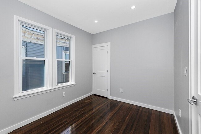 Foto del edificio - 101 Pleasant St