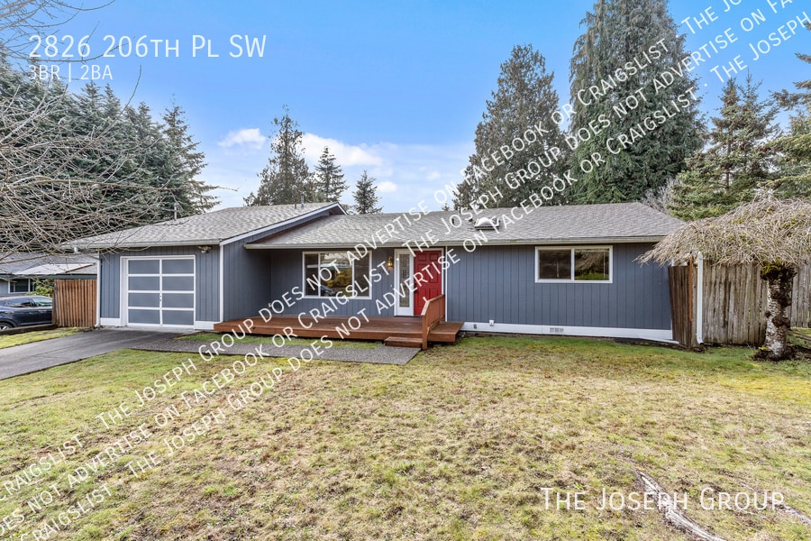 Primary Photo - 2826 206th Pl SW