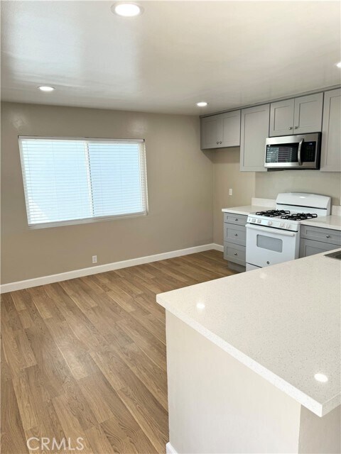 Building Photo - 33802 Robles Dr