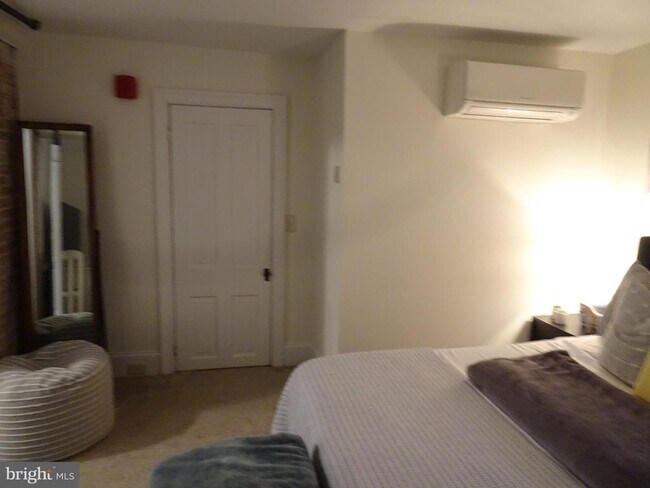 Foto del edificio - 423 Delaware St