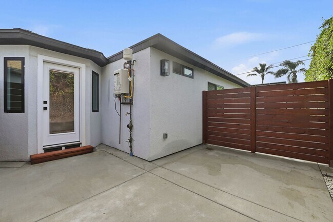 Foto del edificio - 2735 Broadway-3