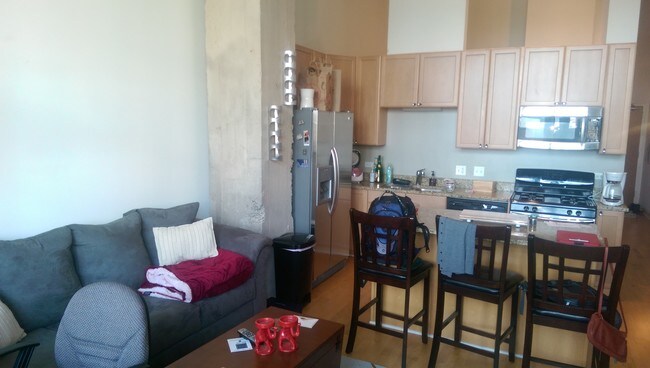Foto del edificio - 320 E 21st St