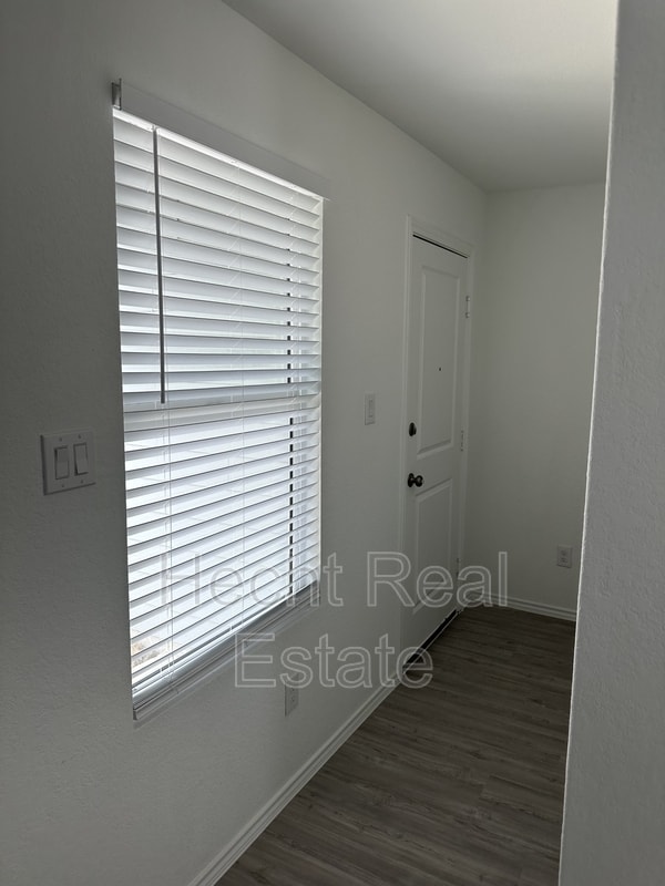 Foto del edificio - 1531 Tiptop Mdw