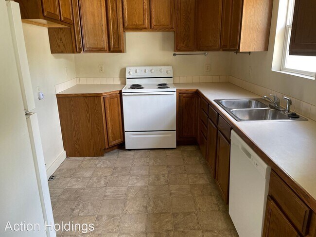 Building Photo - 3 br, 2 bath House - 2216 W Charles St