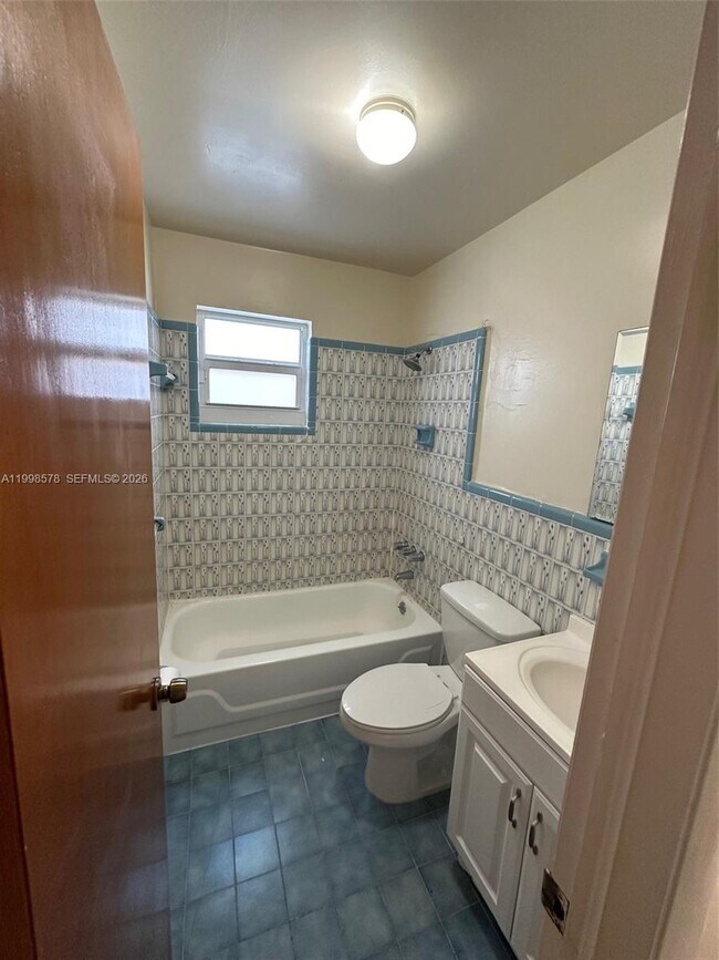 Foto del edificio - 2810 SW 108th Pl