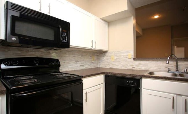 Building Photo - 1 bedroom in Irving TX 75039