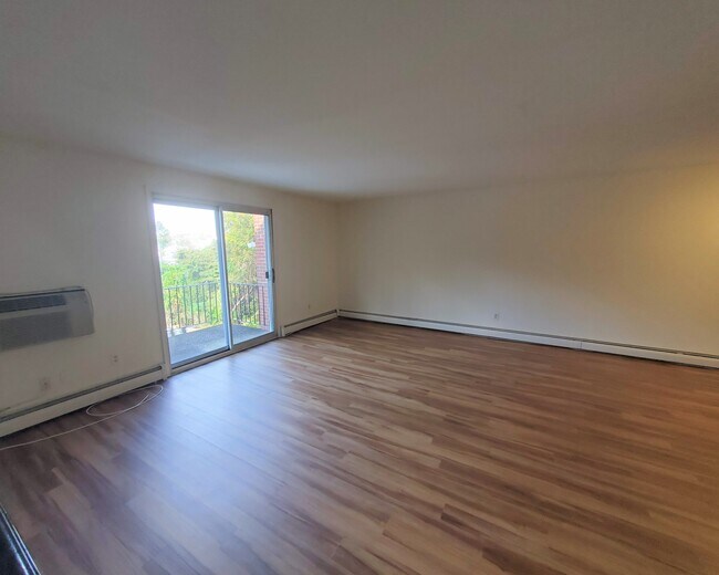 Main Line Court Apartments in Bala Cynwyd, PA