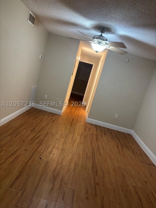 Foto del edificio - 6675 W 4th Ave