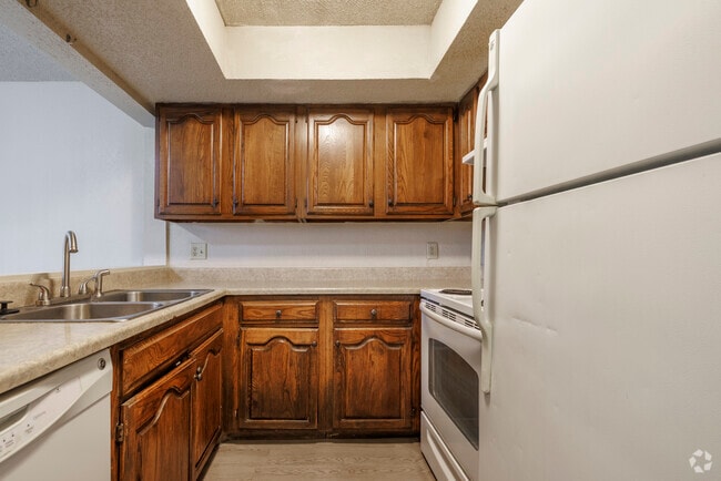 2BR, 1.5BA - 1085SF - - Belmont Park Townhomes