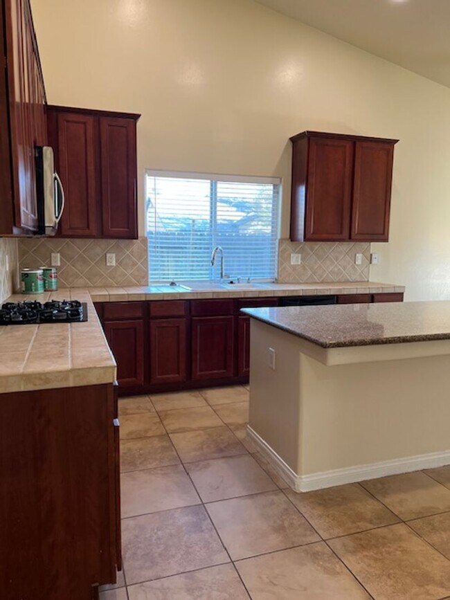 Foto del edificio - 13003 Lake Pueblo Way