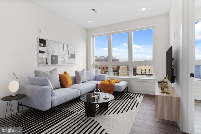 Foto del edificio - 1723 Ridge Ave