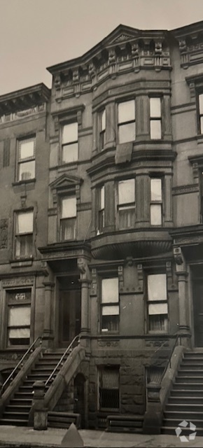 Building Photo - 159 W 122nd St