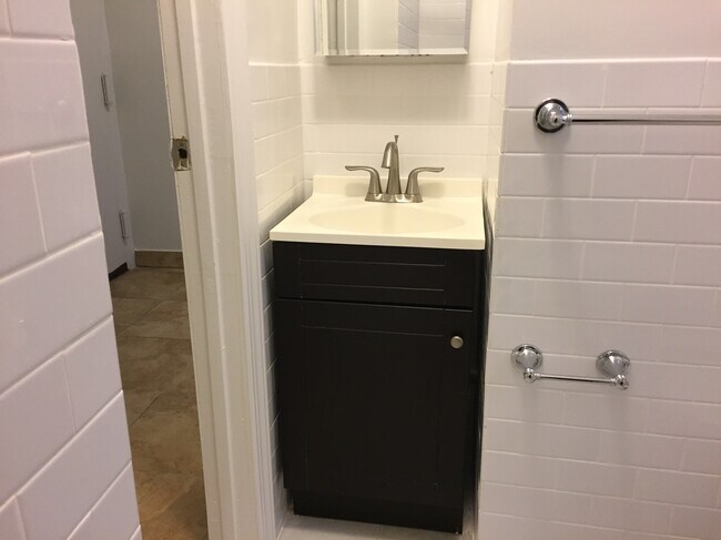 Foto del edificio - 232 E 78th St