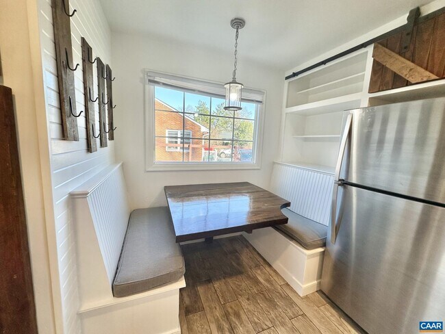 Foto del edificio - 140 Stribling Ave