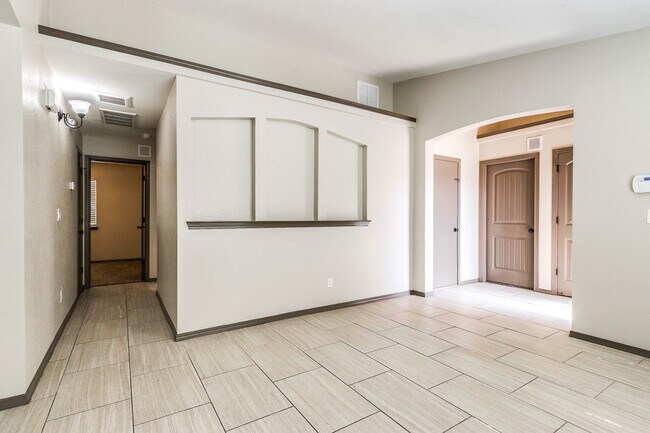 Building Photo - Charming 4 Bedroom Corner Lot Home For Rent