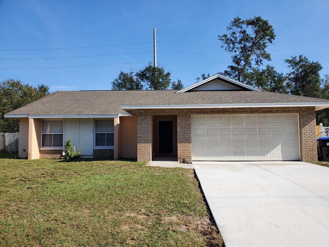 2309 Bridgewood Trail, Orlando, FL 32818 House Rental in Orlando, FL