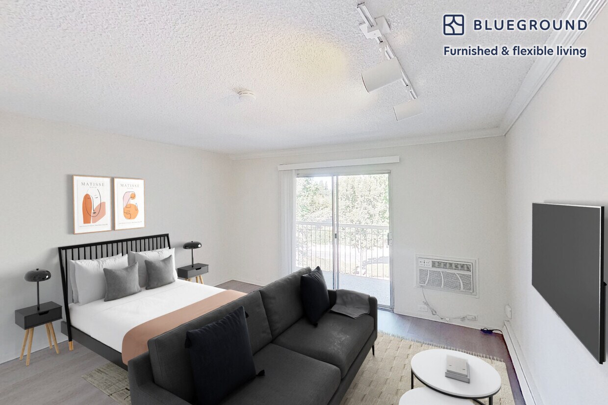 Primary Photo - 555 W Middlefield Rd