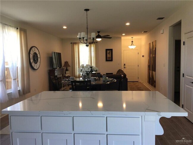 Foto del edificio - 14013 Boykin Crk Rd