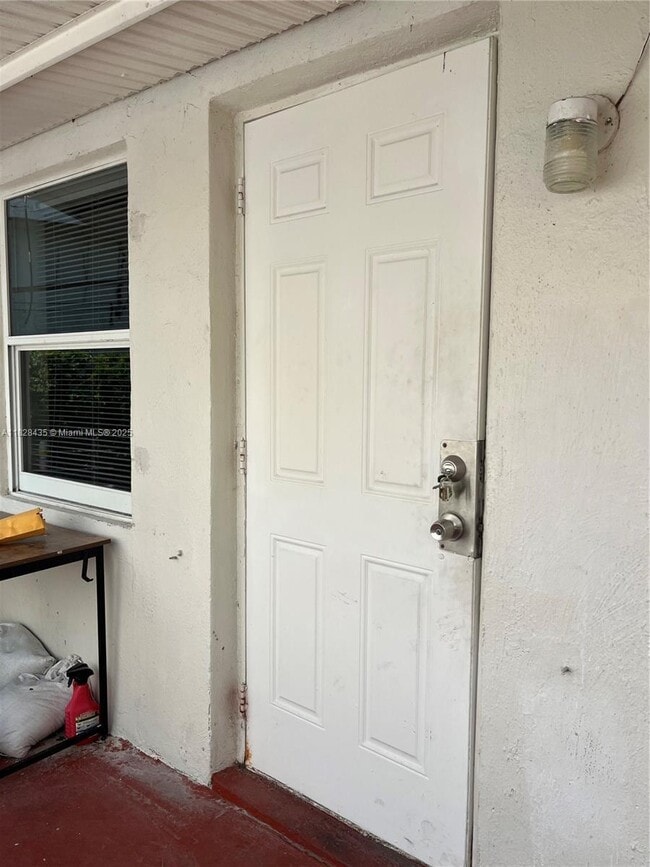 Building Photo - 1 bedroom in North Miami FL 33181