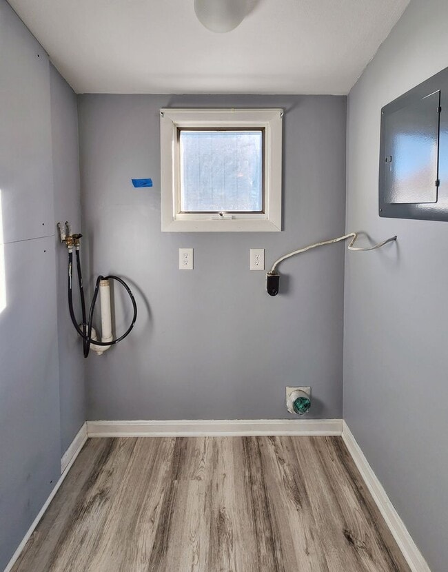 Building Photo - 46 Flint St