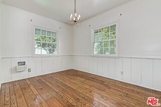 Foto del edificio - 11438 Berwick St