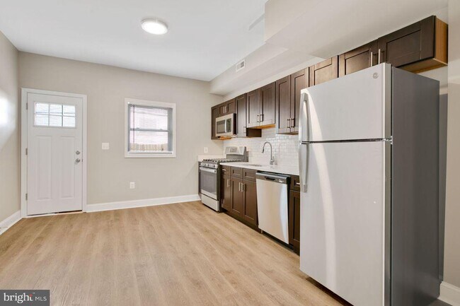 Building Photo - 3204 McElderry St