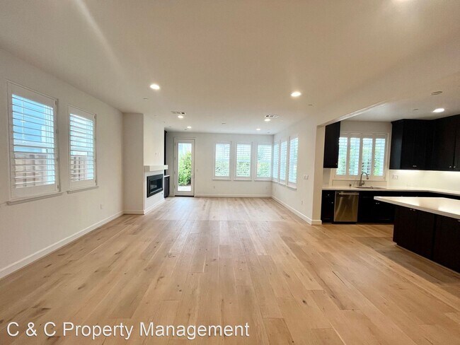 Foto del edificio - 3 br, 2.5 bath House - 2607 3rd Ave