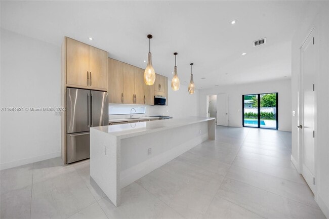 Foto del edificio - 2921 SW 26th St