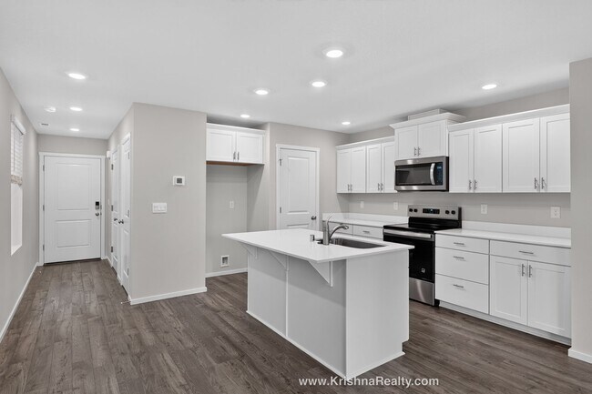 Foto del edificio - NEW CONSTRUCTION 4 Bed, 2 Bath DR Horton Home in Fircrest Meadows – Prime Location, Quiet Neighbo...