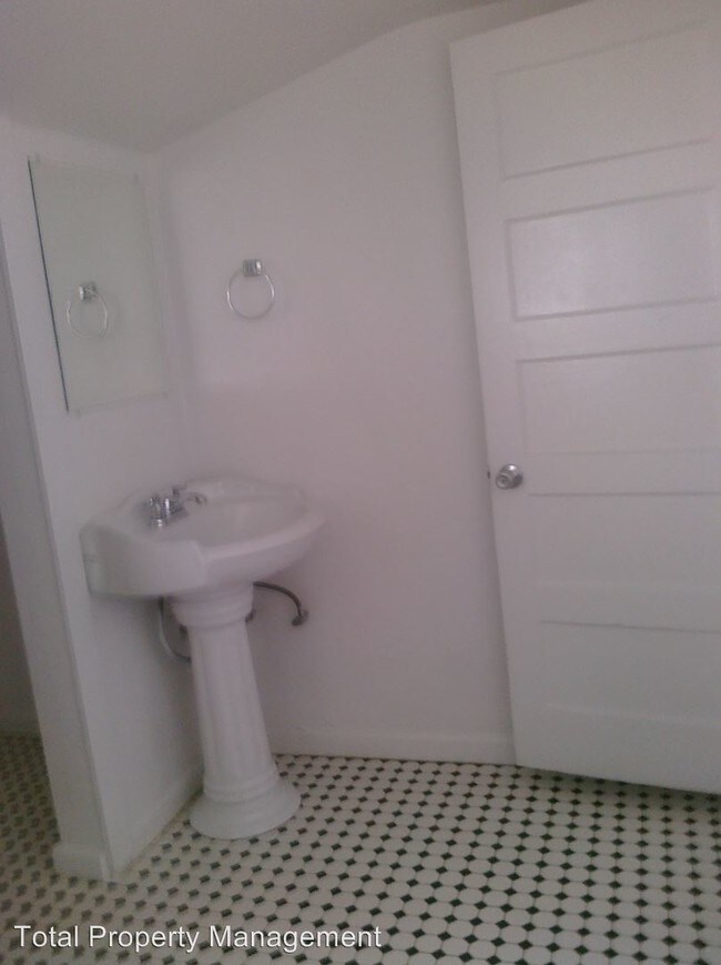 Foto del edificio - 1 br, 1 bath House - 505 S. Conyer