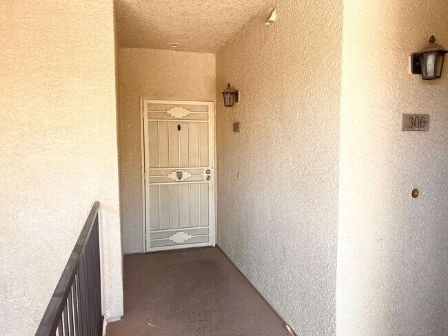 Foto del edificio - 7135 S Durango Dr