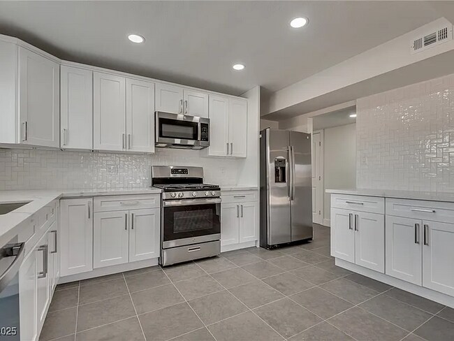 Foto del edificio - 5423 Saltaire St